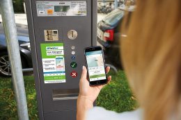 ParkNow ermöglicht Bürgern und Gästen ein einfaches und stressfreies Parken, denn der Weg zum Parkscheinautomaten, die Suche nach Kleingeld und das lästige Ticketziehen entfallen.