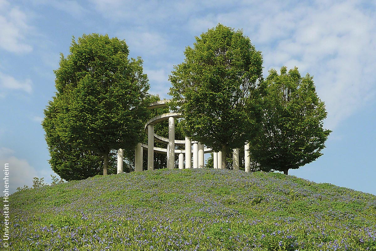 Der Monopteros in den Hohenheimer Gärten der Universität Hohenheim wurde 2001 erbaut.