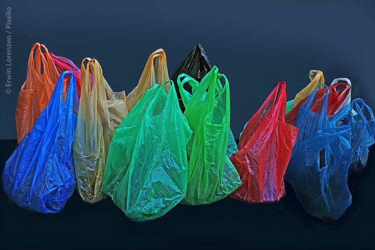 Die Tragetasche aus Kunststoff ist ein Mehrwegprodukt, das zum Transport von Einkäufen mehrmals verwendet werden kann. Wichtig ist daher, dass Kunststofftaschen robust sind.