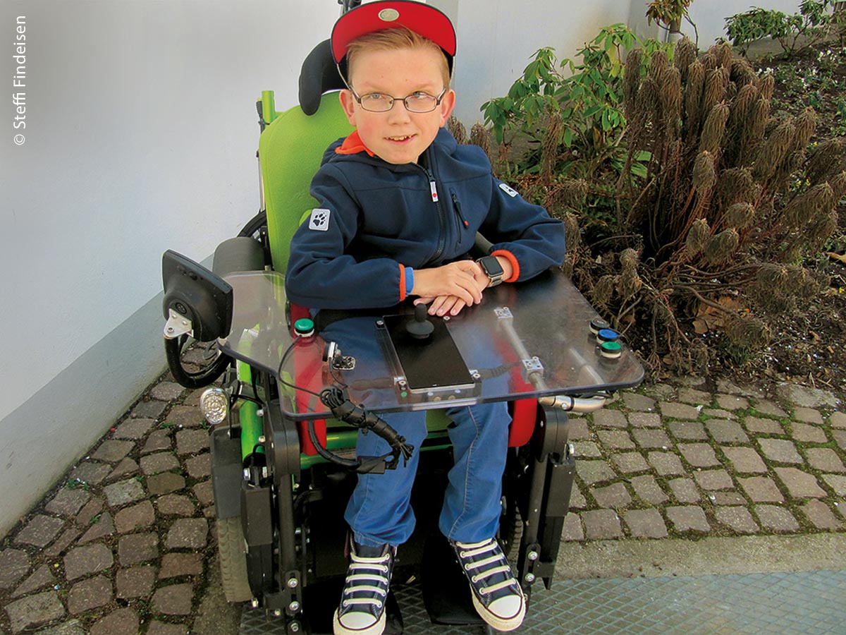 Viele Kinder, wie auch Jan aus Baden-Württemberg, benötigen barrierefreie Schulwege.