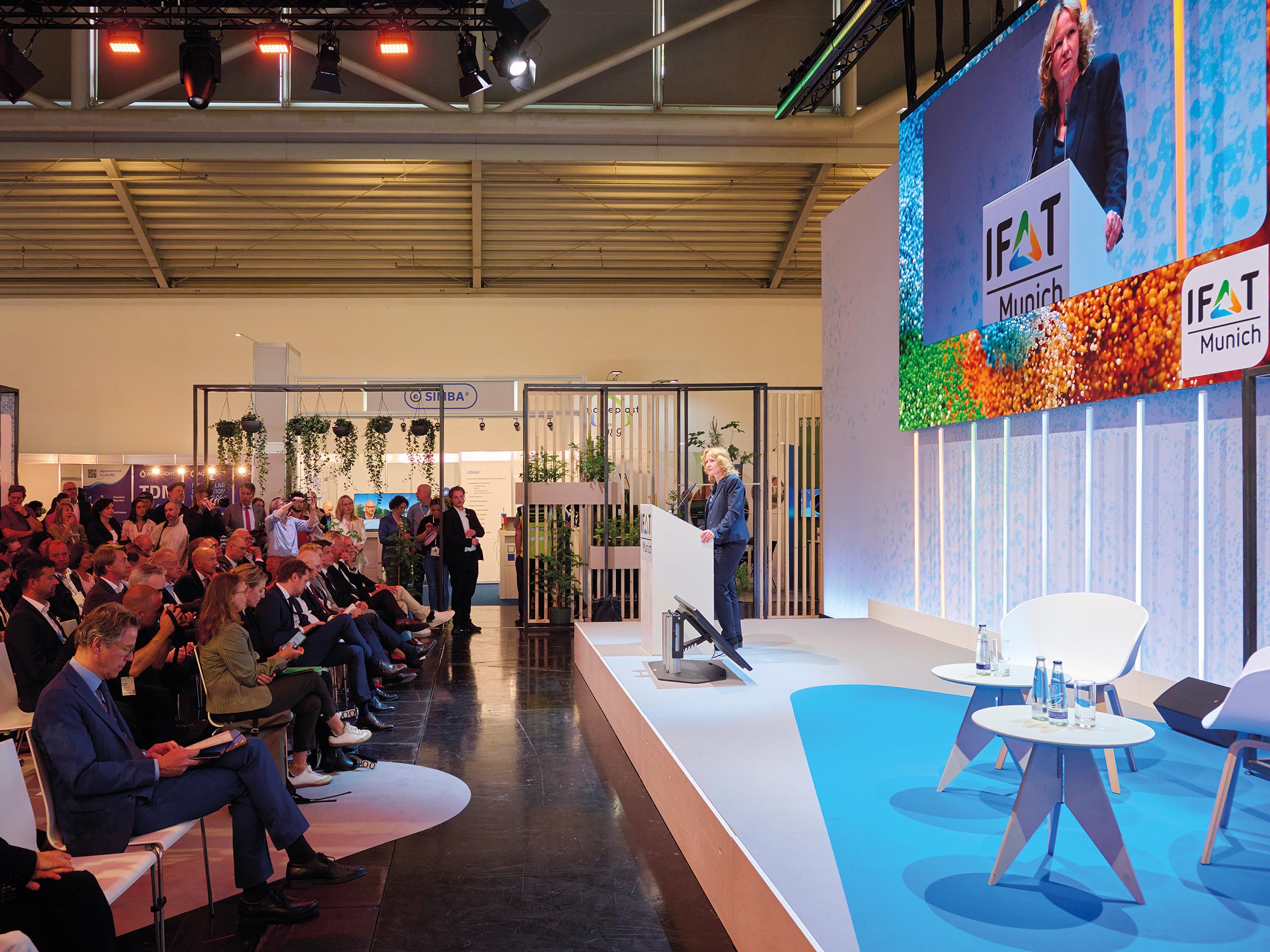 Die Blue-Stage-Bühne auf der IFAT-Messe in München