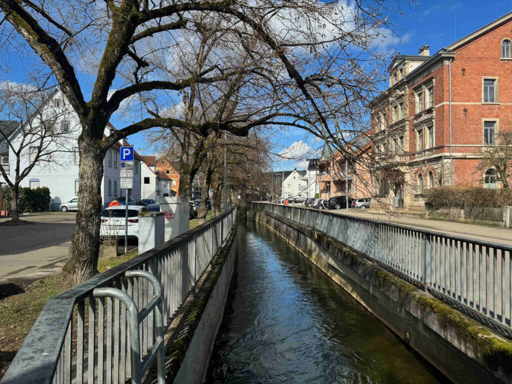 Mühlbach heute. Ein Leitziel aus dem Schwerpunktbereich Vorstadt ist es den Mühlbach umzugestalten und seinen Zugang zu verbessern.